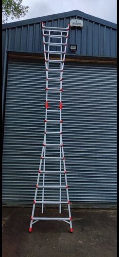 Aluminium scaffolding towers
