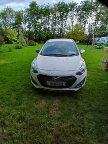 Hyundai i30 van