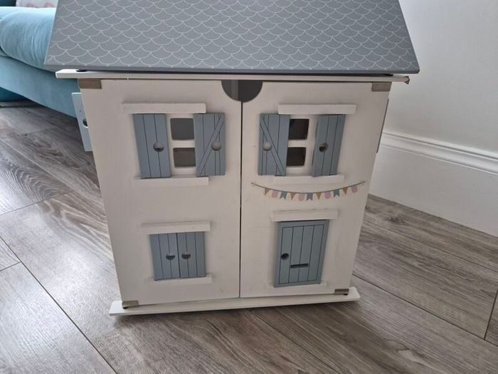 Little Dutch Doll House