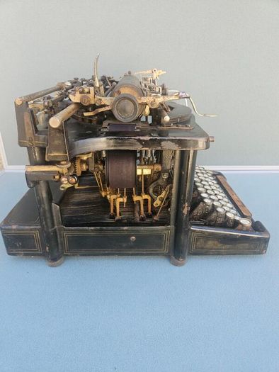 Antique Typewriter