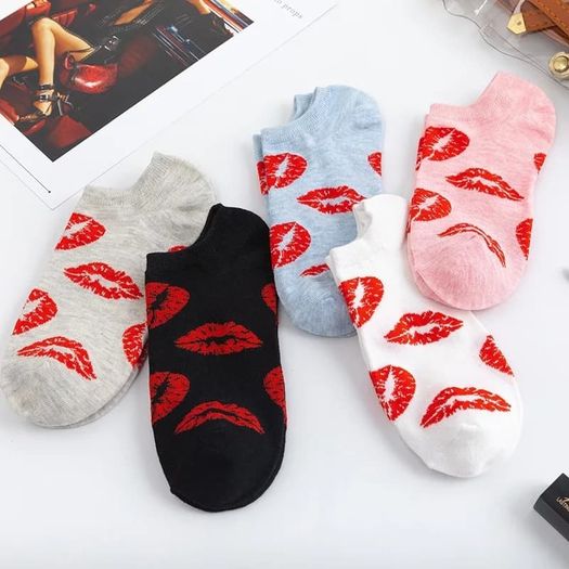 Fashion Red lips ankle socks
