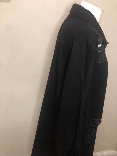 Yours heavy black shirt (size 22)