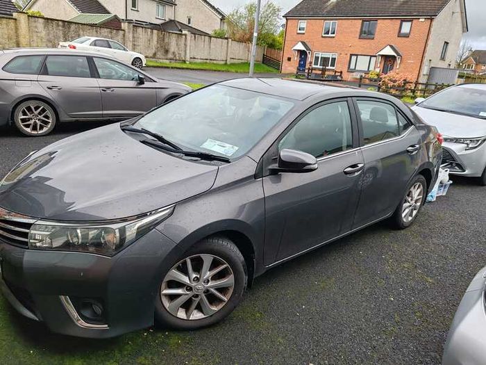 2014 Toyota Corolla Luna