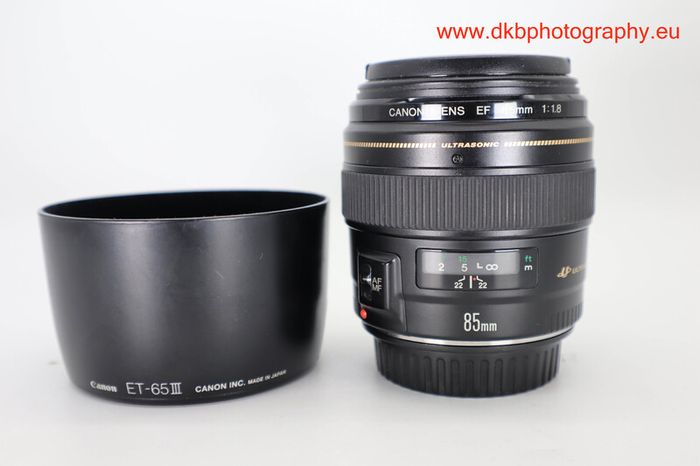 Canon Ef 85mm F1.8 Usm Lens #0590