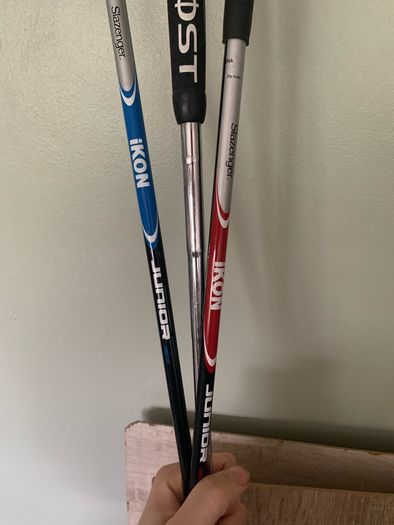Junior Slazenger golf club set w a Taylormade Putter & balls