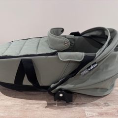 Babyzen YoYo (Stokke) Bassinet for Buggy/ Stroller Olive Green
