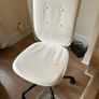 White office chair Image 2