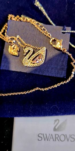 Swarovski Swan necklace