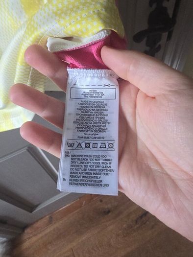 Football shirts (10 shirts all size M)