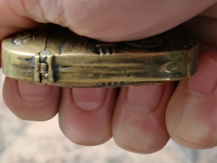 Brass motoring vesta case
