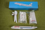 Leisure International Airways 1:200 scale model airplane, Airbus A320 aircraft, NEW