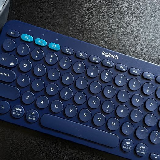 Set of Logitech Bluetooth Keyboard (K380) + Mouse