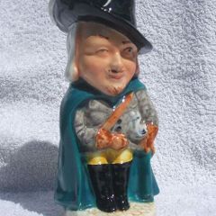 BURLINGTON WARE (Shaw & Sons Ltd) - a vintage CAVALIER toby jug (c.1960). Pristine condition.