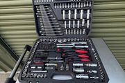 231 Piece Socket Set - 1/4, 3/8 &amp; 1/2 Drive