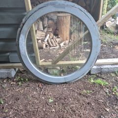 Round window