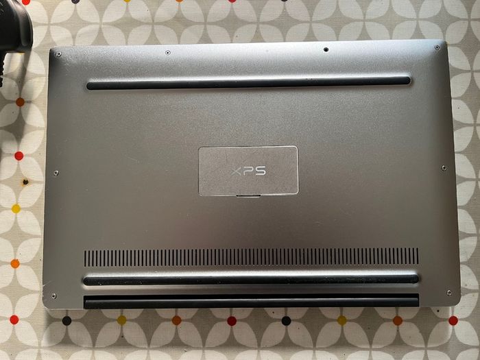 Dell XPS 9360 13" laptop