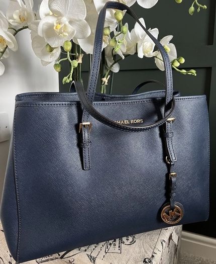 Michael Kors jet set saffiano large tote