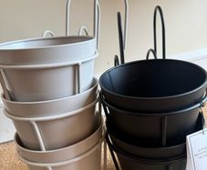Indoor/outdoor use - 9 plant pots from H&M
