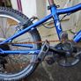 Kids Specialized bike Image 2