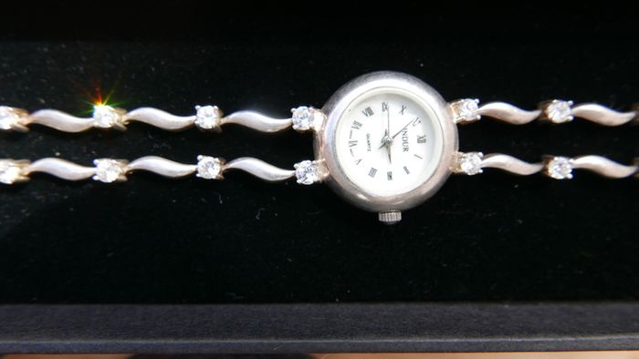 Vintage INDURO Watch for Women, Sterling Silver Bracelet Watch, Handmade 925 Sterling Silver Watch, Watch for Her Birthday Gift, Ladies Watch Japan Made (Works well, fresh battery)