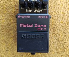 Boss Metal Zone