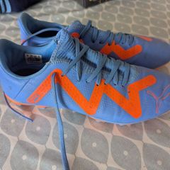 Ladies football boots