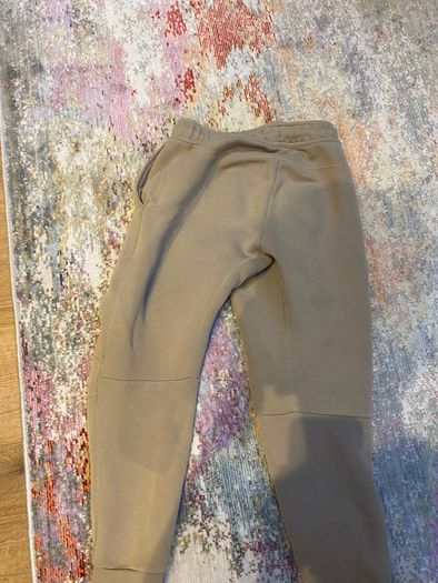 Nike boys tracksuit (Barely worn)