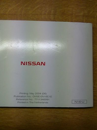 Nissan Almera 2004 Manual & Wallet