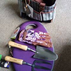 Garden accessories for sale, ALL ITEMS NEW.
