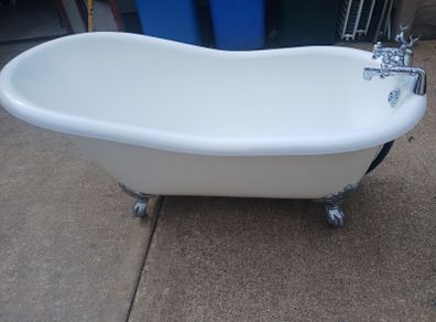 Cast iron slipper  bath