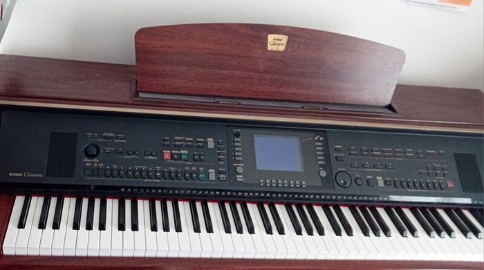 Digital Yamaha Clavinova Piano