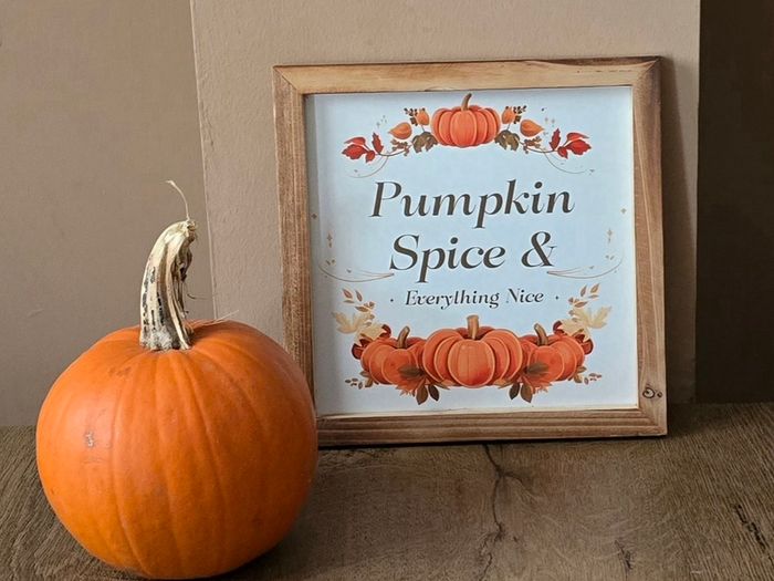 Pumpkin Spice Halloween decor sign - Autumn
