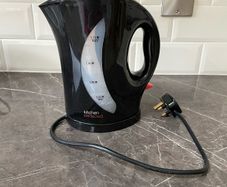 Electric kettle