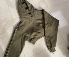 Mars the label cropped hoodie