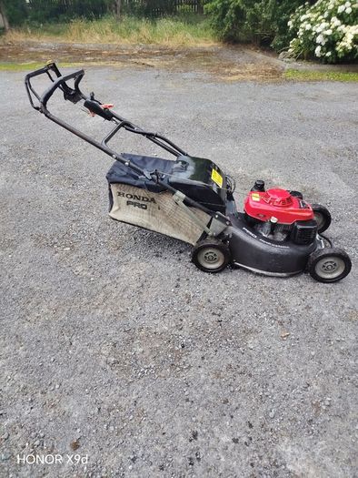 Honda lawnmower