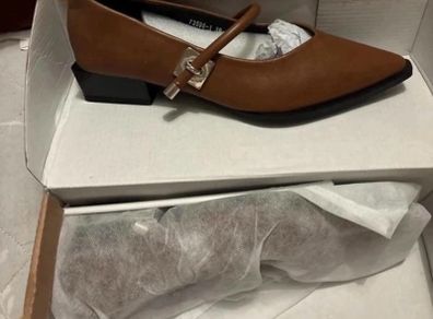 ladies shoe