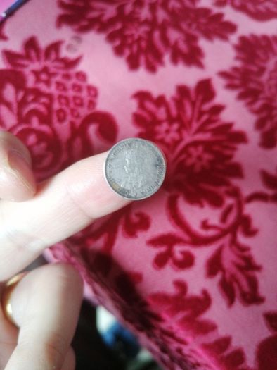 1921 Australia Silver 3 Pence Coin