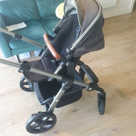 Silver Cross Wayfarer Pram & Pushchair