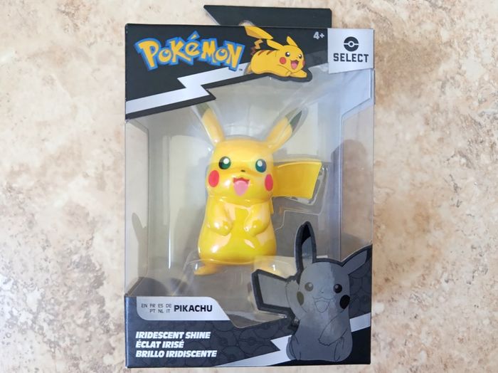 Pokemon Pikachu 2025 Iridescent Shine Figure 3 Inch Jazwares PKW4214 New