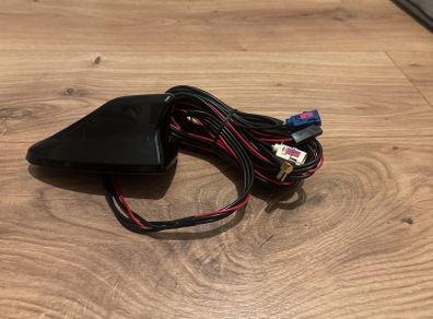 Shark Fin Aerial 3 In 1 DAB+ GPS FM Radio Universal Fit Roof Mount Antenna