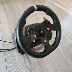 Logitech G920 steering wheel + shifter