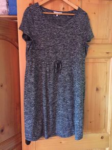 Red herring maternity dress