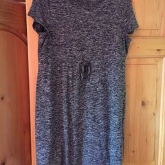 Red herring maternity dress