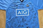 Squad Signed Dublin Football shirt jersey O'Neills