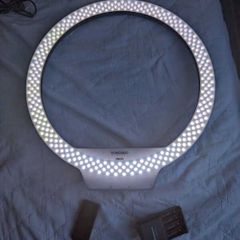 Yongnuo YN608 Ringlight