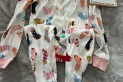 BNWT unisex Christmas onesie, size 5-6 years