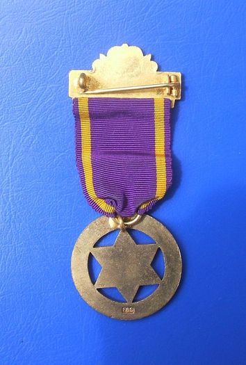 MANCHESTER UNITY of ODD FELLOWS (MUOF) - Annual Moveable Conference delegate's medal (excellent condition)