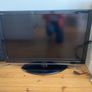 32 inch Toshiba TV/Not Smart TV Image 2
