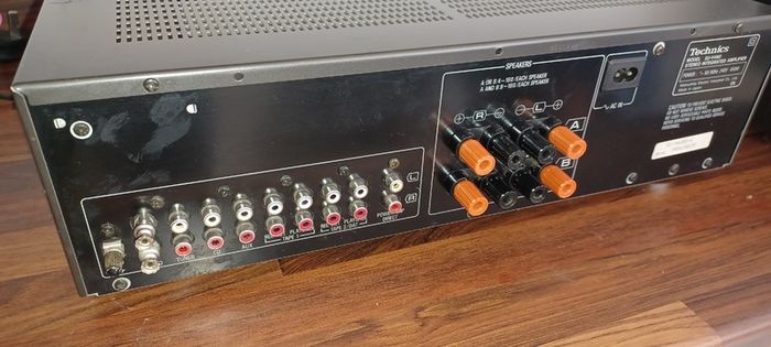 HIFI Technics SU-V460 Amplifier & RS-B605 Cassette Deck