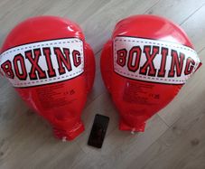 2 pairs of Banzai Mega Inflatable Boxing Gloves